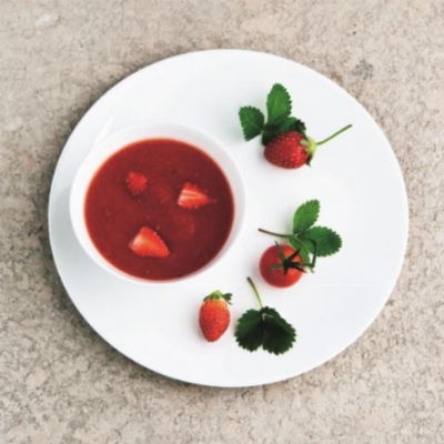 Recette Gazpacho Picaro de tomates et fraises de Michel Guérard
